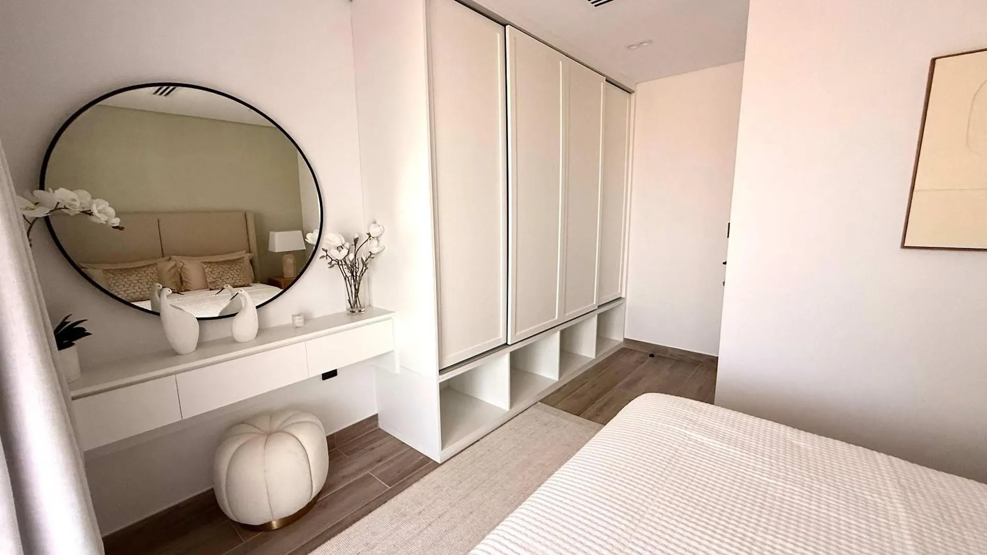 Reimagined 3Br Apartment In 5-Star Resort Dubai