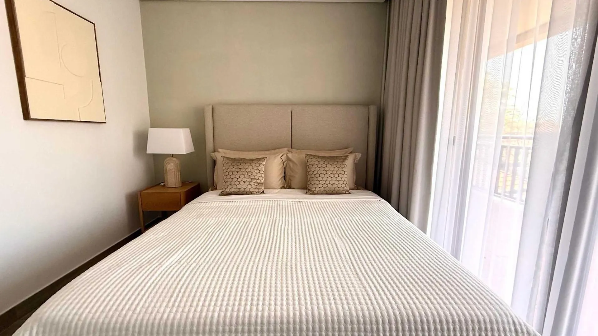 Reimagined 3Br Apartment In 5-Star Resort Dubai