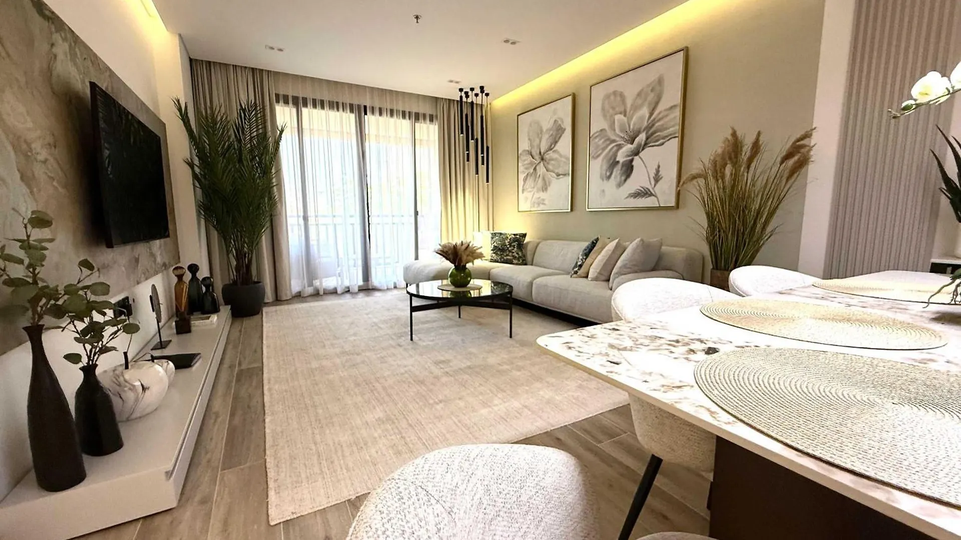 Reimagined 3Br Apartment In 5-Star Resort Dubai